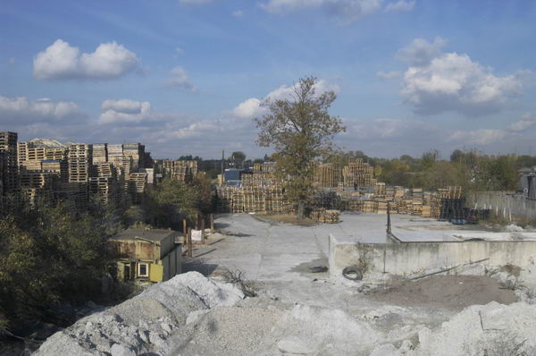 Waltham Abbey (C) 2004-5, Peter Marshall