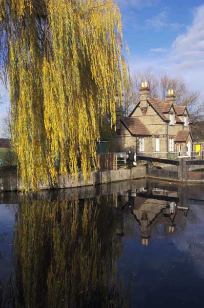 Hertford, (C) 2003-5, Peter Marshall