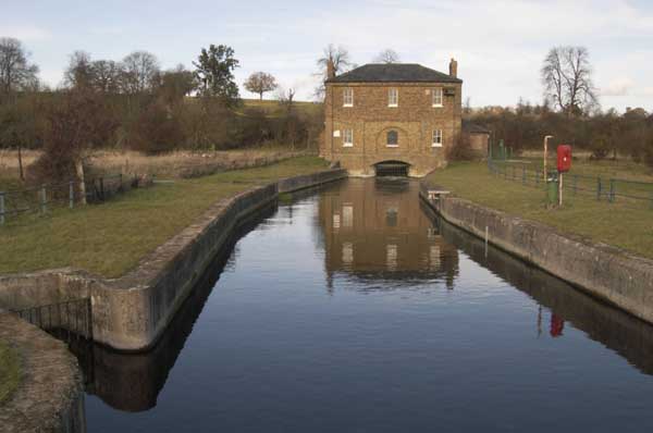 Hertford, (C) 2003-5, Peter Marshall