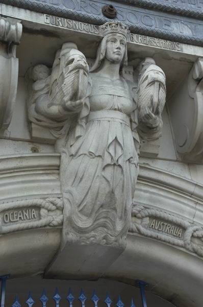 Limehouse: (C) Peter Marshall, 2003-2005