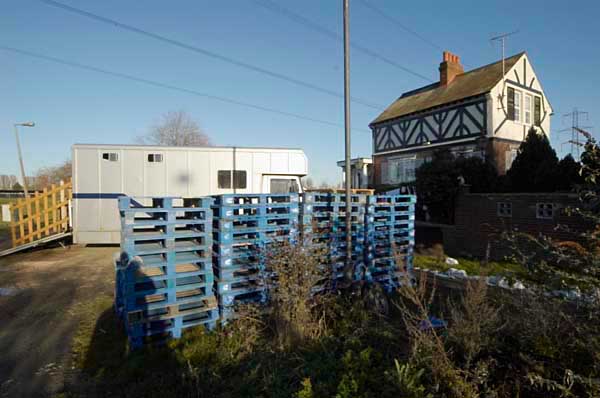 Leyton: (C) Peter Marshall, 2003-2005