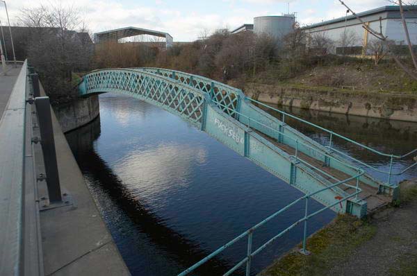 Stratford: (C) Peter Marshall, 2003-2005