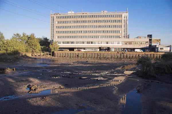 Stratford, (C) 2005, Peter Marshall