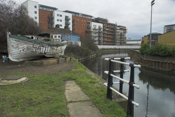 Stratford Marsh, London. (C) 2006, Peter Marshall