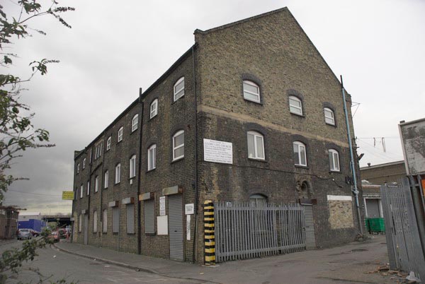 Stratford Marsh, London. (C) 2006, Peter Marshall