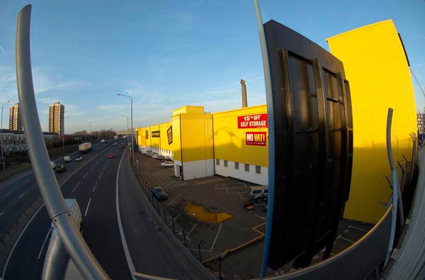 Old Ford: (C) Peter Marshall, 2003-2005