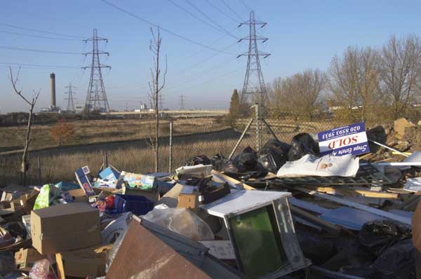 Tottenham, (C) 2003-5, Peter Marshall