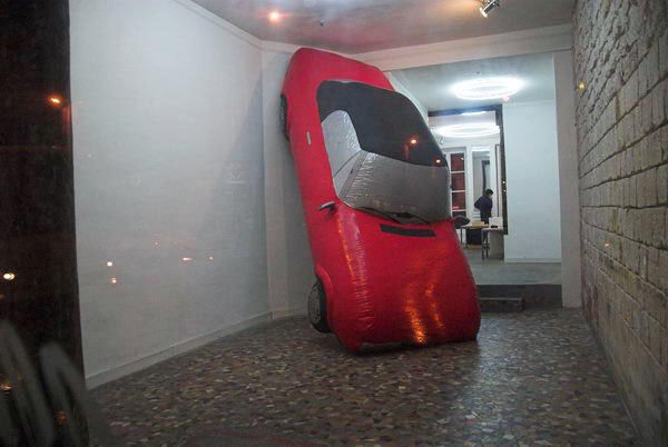 
230